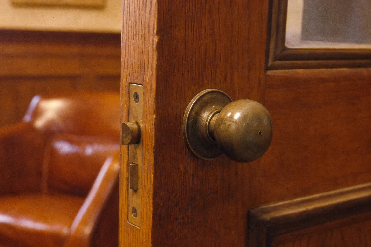 Someone offered to file your immigration papers. How to check who they actually are